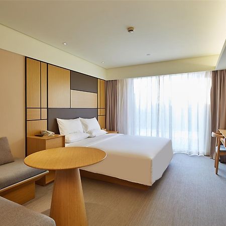 Ji Hotel Yantai Buitenkant foto
