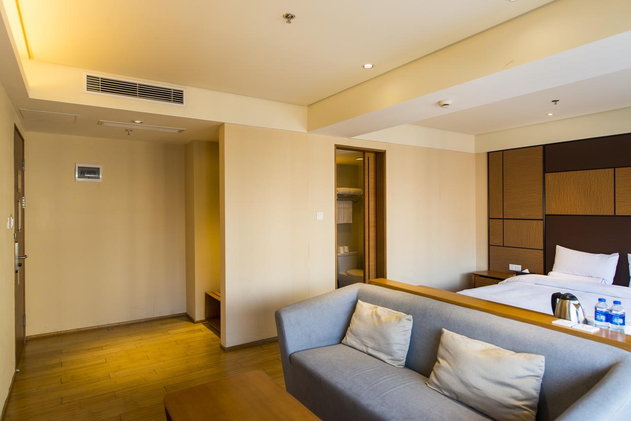 Ji Hotel Yantai Buitenkant foto