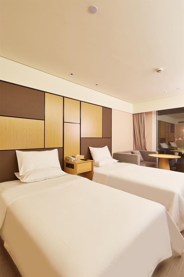 Ji Hotel Yantai Buitenkant foto