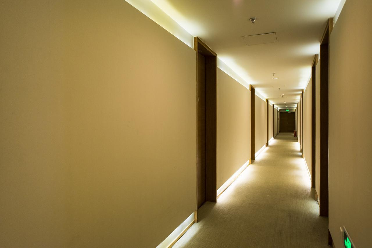 Ji Hotel Yantai Buitenkant foto