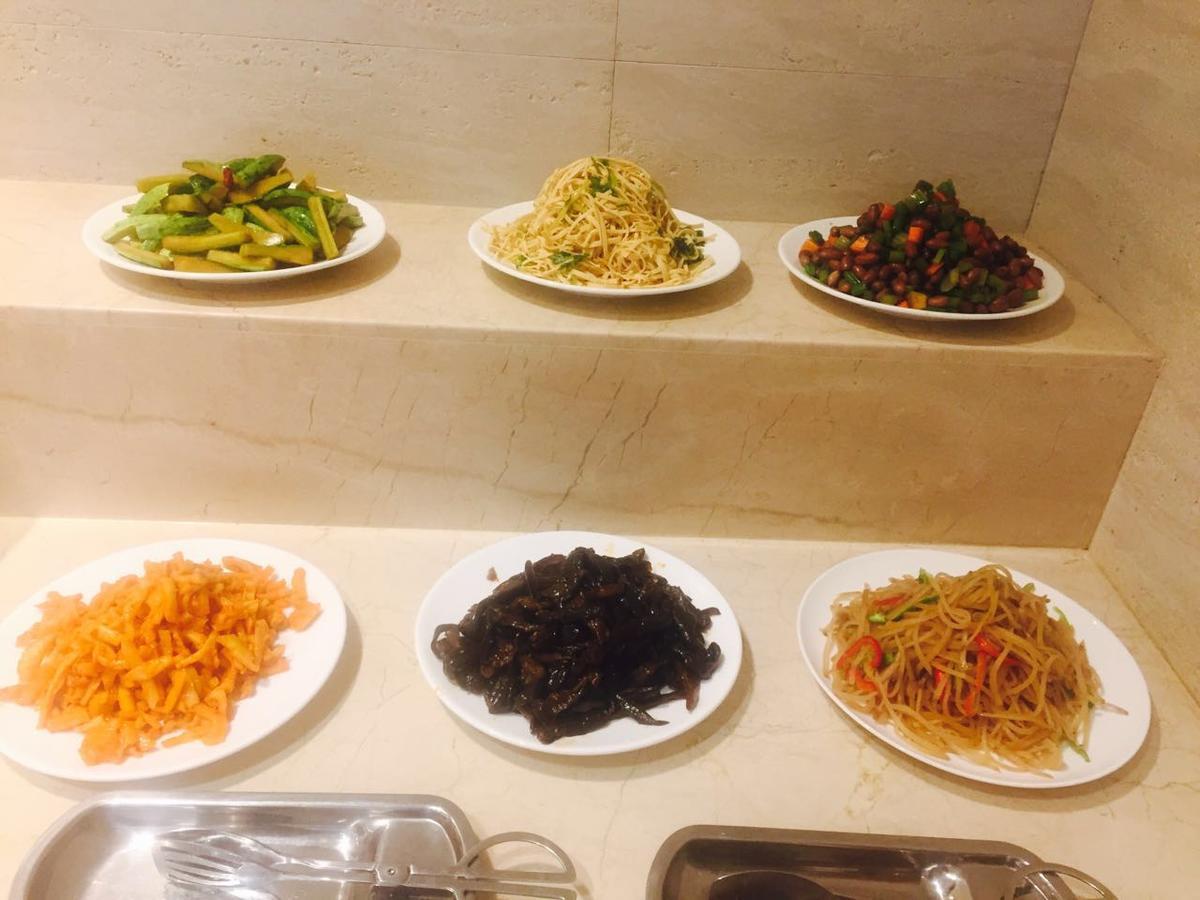 Ji Hotel Yantai Buitenkant foto